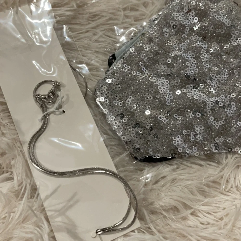 New set/3 sparkly sequin face masks